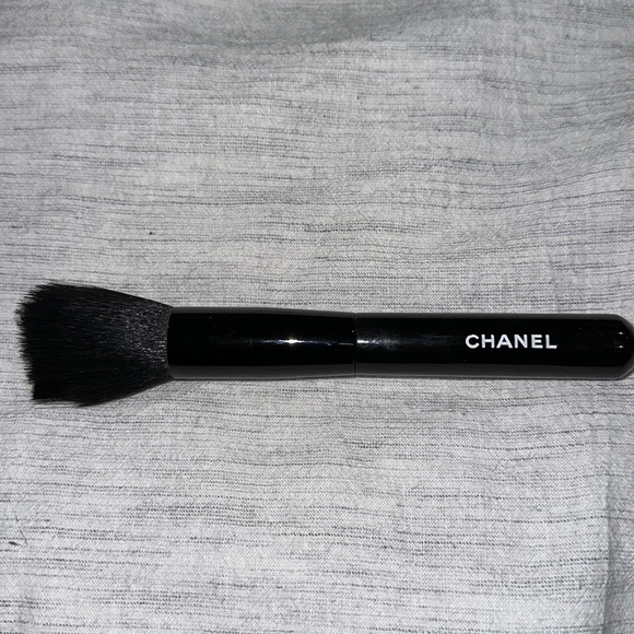 CHANEL Makeup Chanel Makeup Brush Poshmark